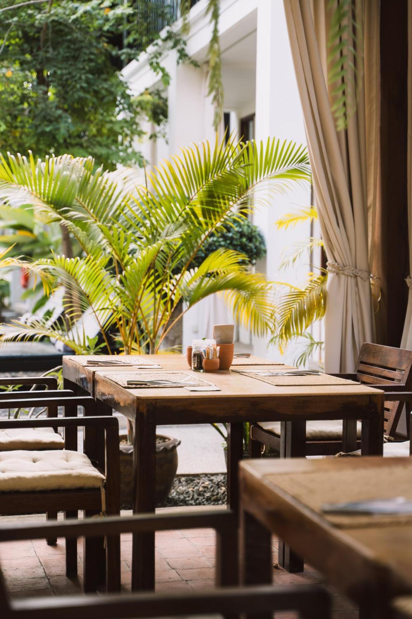 Le Sen Boutique Hotel Λουάνγκ Πραμπάνγκ Εξωτερικό φωτογραφία